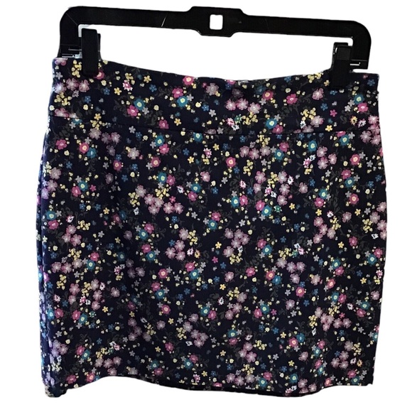 Preswick & Moore Skort - Picture 1 of 6